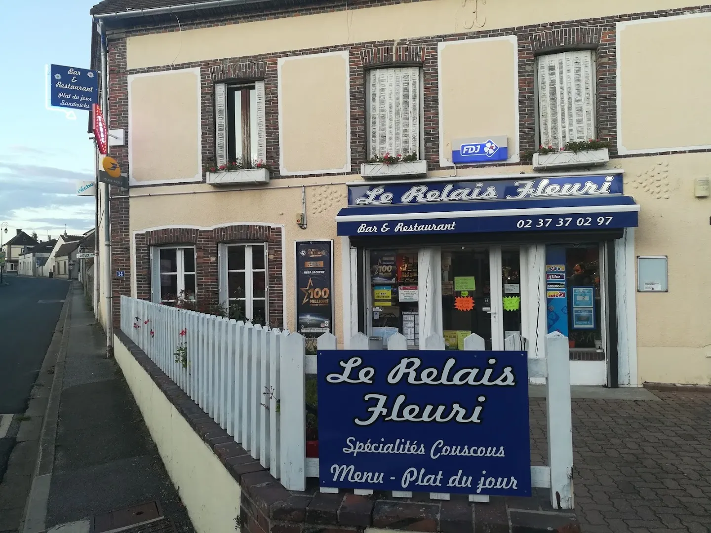 Le Relais Fleuri